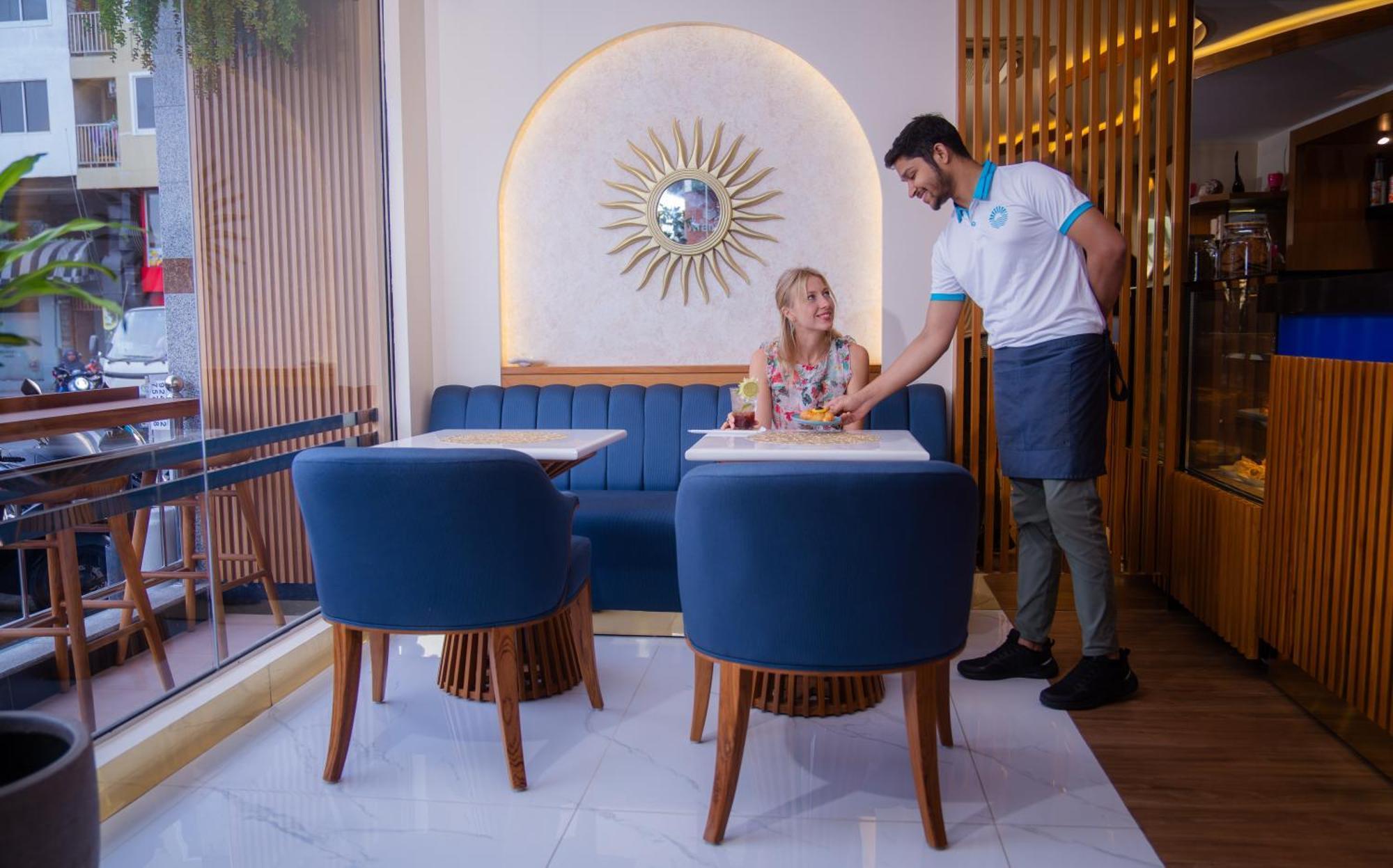 Umet Seaview Hotel With Free Airport Pick Up And Drop T&C Apply Malé Exterior foto