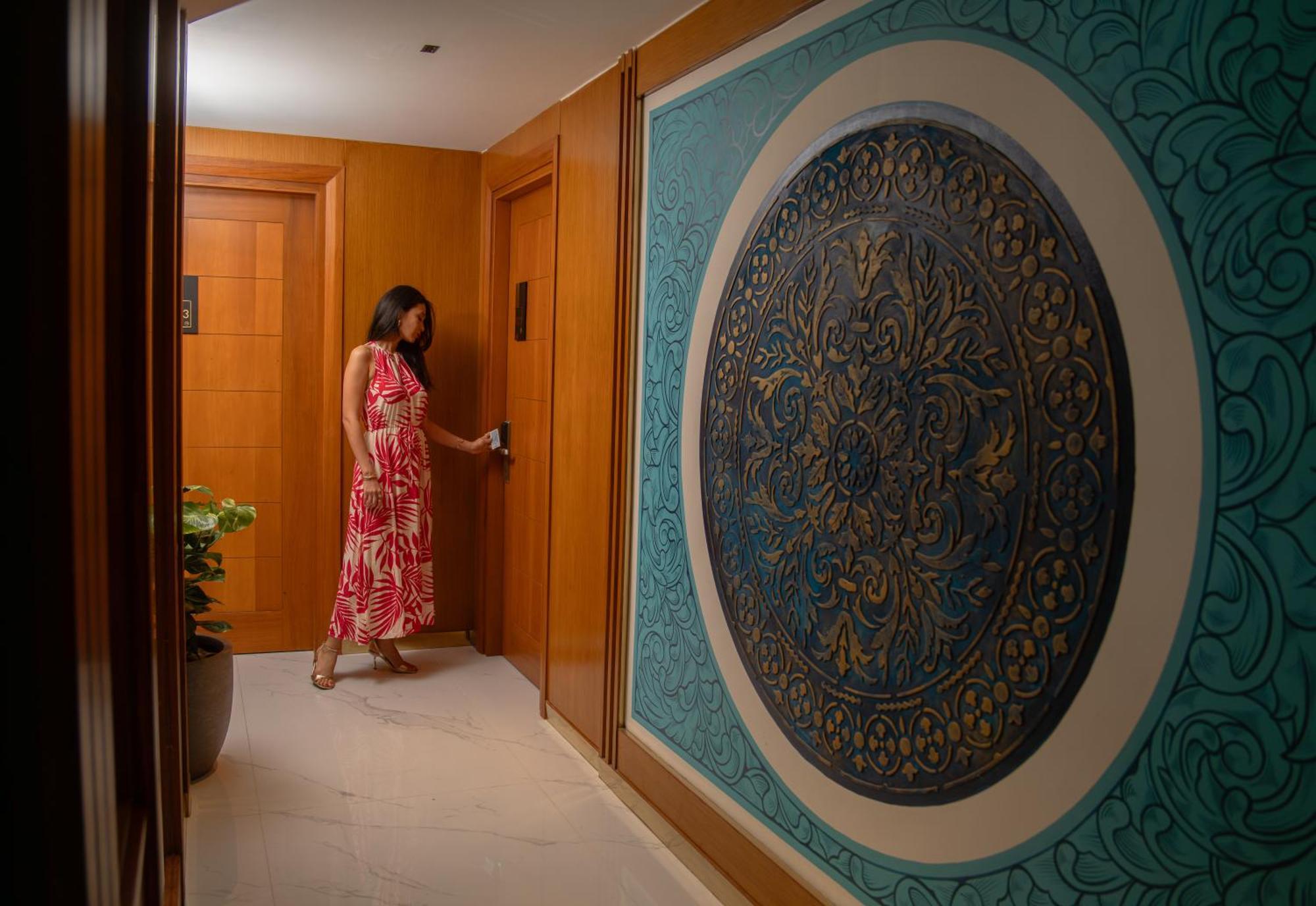 Umet Seaview Hotel With Free Airport Pick Up And Drop T&C Apply Malé Exterior foto